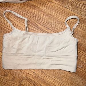 SKIMS SCULPTING SCOOP NECK BRALETTE